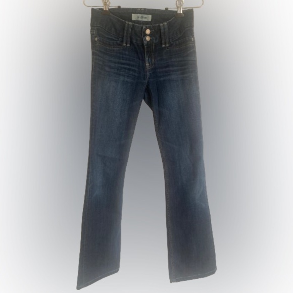 GAP Dark Jeans, Curvy Boot Cut Stretch. Size 0